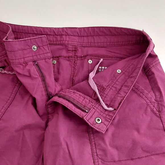 Title Nine Performance Stretch Big B Shorts - Picture 6 of 12